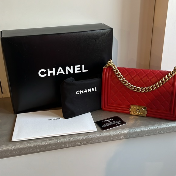 Chanel Boy Red Medium Quilted Leather Flap Bag - Picture 15 of 15